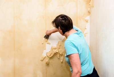 Building Wallpaper Removal Service in Melbourne